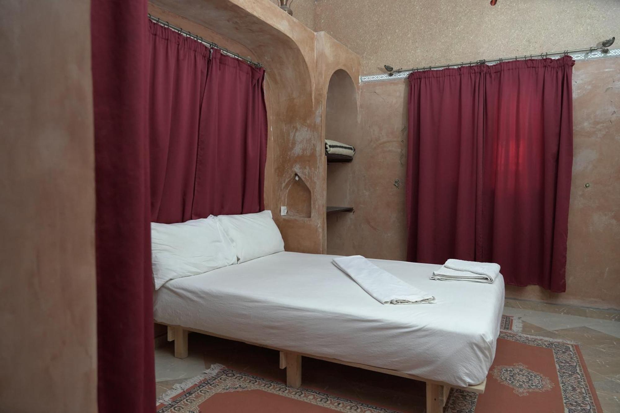 Hotel Chez Manar à Ait Benhaddou Extérieur photo